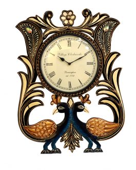 Lavish Touch Kova Clock